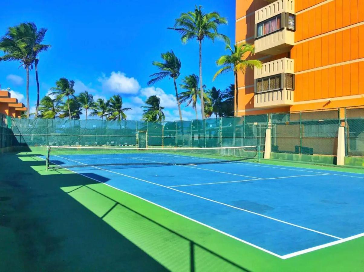 Kasa Las Palmas Ocean View Beachfront Condo Pool San Juan Eksteriør billede